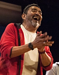 Andrés Garzón, actor y director guayaquileño, durante la presentación de la obra teatral familiar Un mundo sin Wifi, de la que es su director. Esta obra fue presentada en el festival de teatro familiar Peques Fest, en Guayaquil, en mayo del 2024. Andrés Garzón pertenece al grupo teatral Black Box, www.sanlucascultura.com